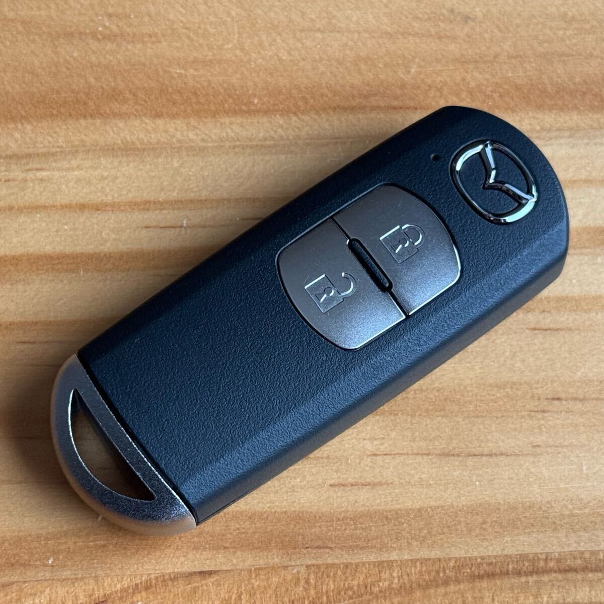 美品 マツダ 純正 スマートキー キーレス リモコン SKE13D01 2ボタン デミオ アクセラ アテンザ CX-3 CX-5 CX-8 MAZDA拍卖