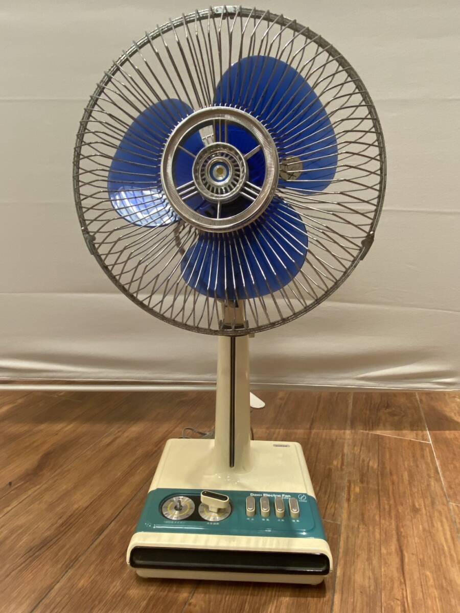 ☆昭和レトロ!稼働品!扇風機 株式会社ダイエー Daiei Electric Fan CF-308 アンティーク お座敷扇 首振り 角度調節【20127AO】G21拍卖