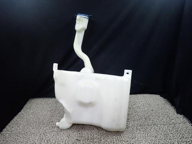 ベンツ Cクラス DBA-203742 ウォッシャータンク 960拍卖