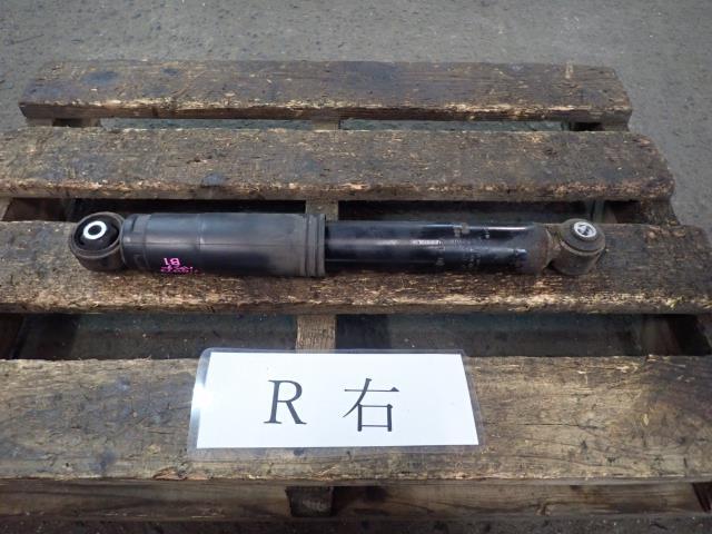 フィアット パンダ ABA-13909 右リアショックアブソーバー 147 52076374拍卖
