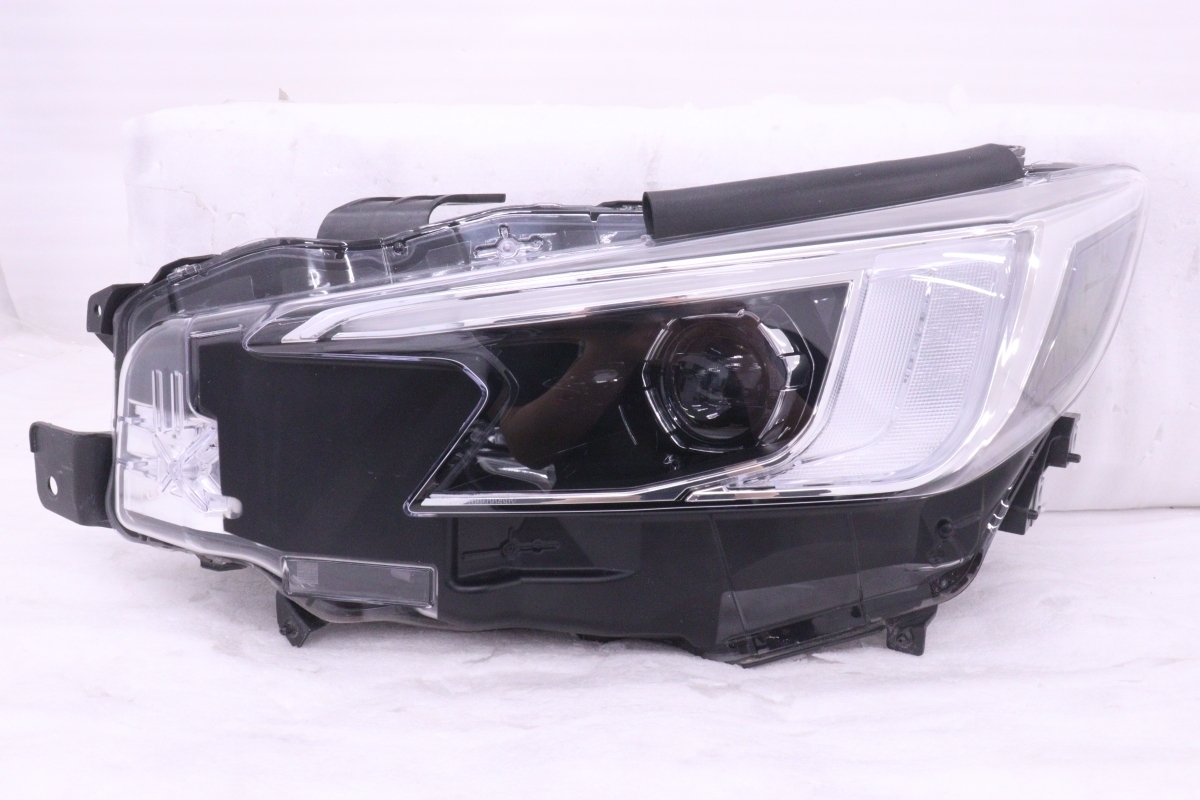56-1662★美品★LED VN5 レヴォーグ★左ヘッドライト KOITO 100-60446 打刻:EA ASSY ブラック 純正★スバル (YM)拍卖