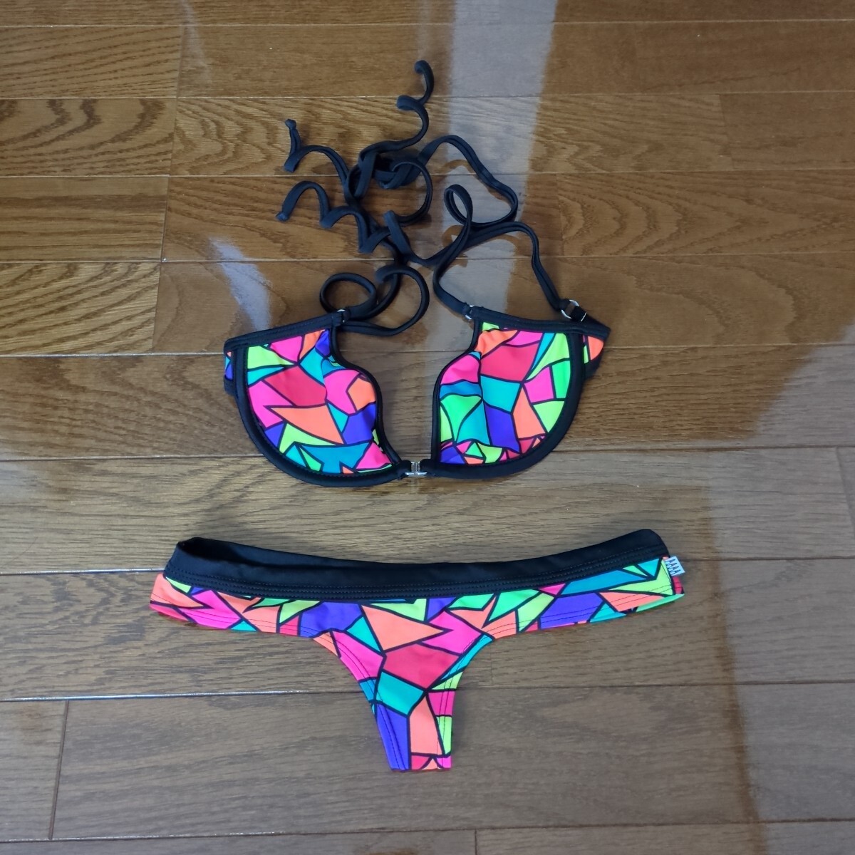 wicked weasel Tバック マイクロビキニ 水着拍卖