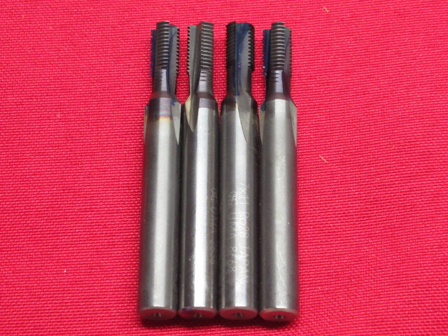 OSG オーエスジー 7×11 Rp28 高硬度鋼用 底刃付き スレッドミル 管用テーパタイプ 4点 まとめ売り 現状品 管理7KX0729O-C2拍卖