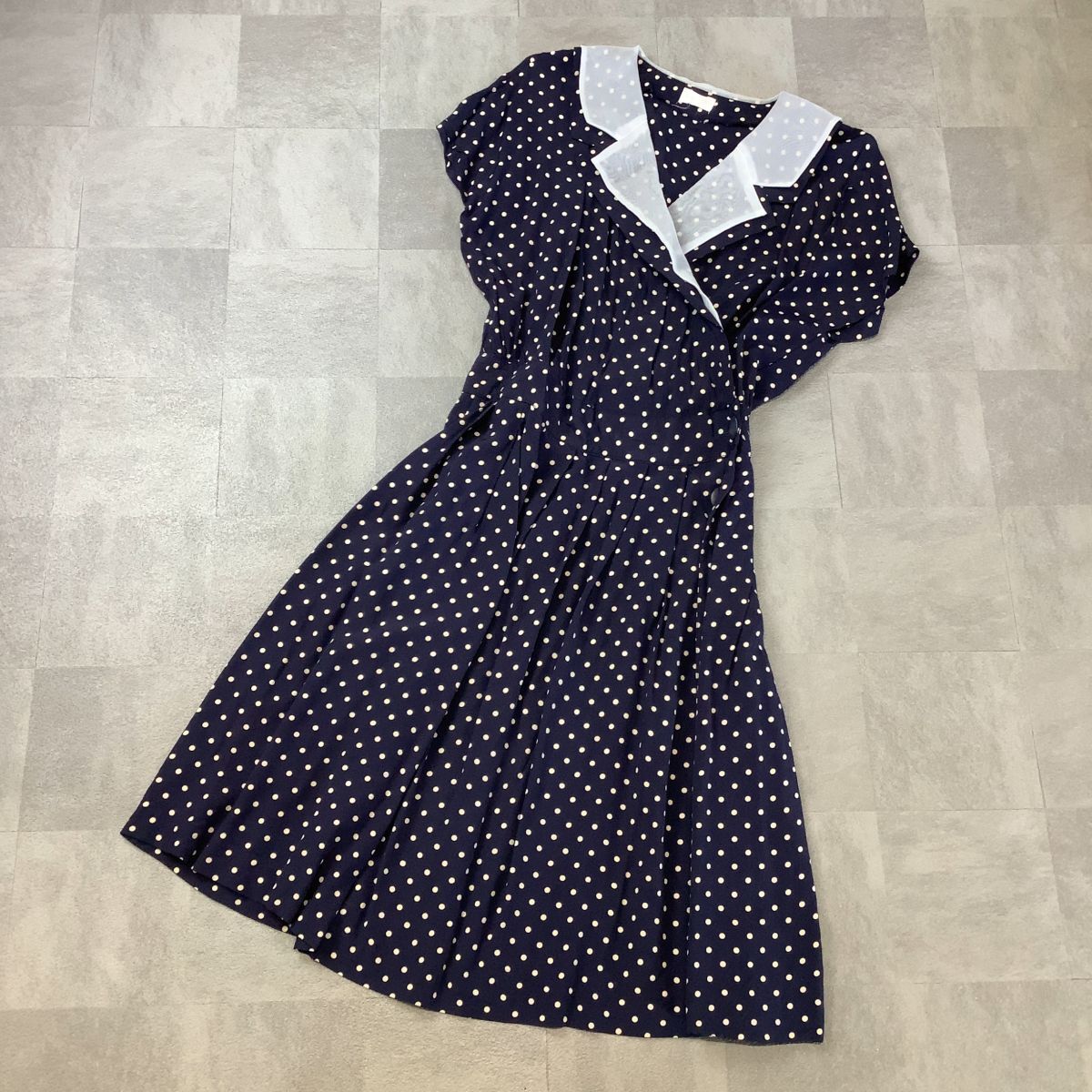 良品 NEXT ONE ドット柄 レトロワンピース レディース フリー M相当 ネイビー拍卖