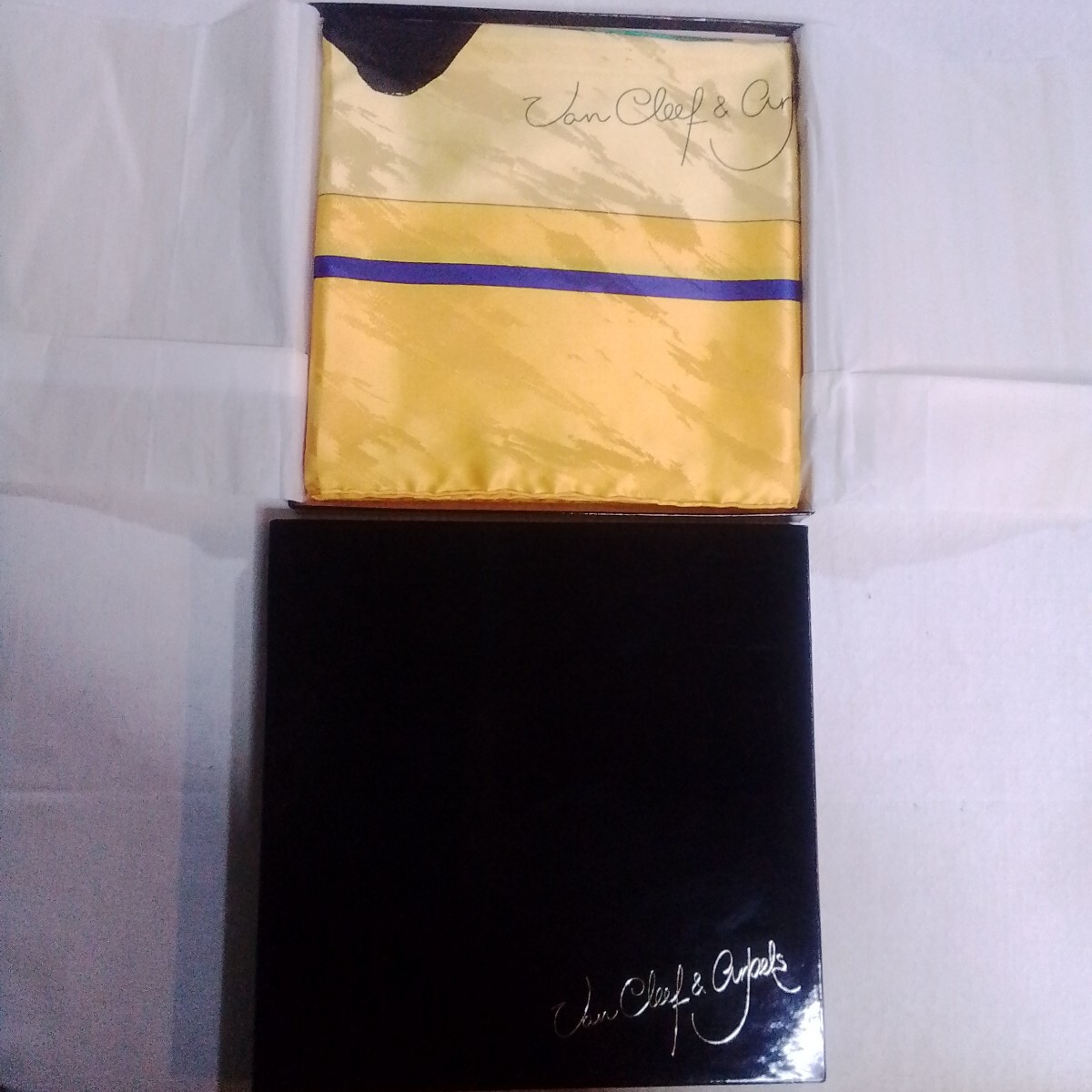 ヴァンクリーフ&アーペル 大判スカーフ シルク 額装可能 フランス製 60サイズ拍卖