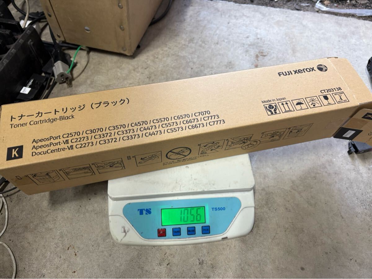 X961)ほぼ未使用 FUJI XEROX CT203138 トナーカートリッジ ブラック 純正 DocuCentre-VII ApeosPort-VII C2273 / C3372 等用拍卖