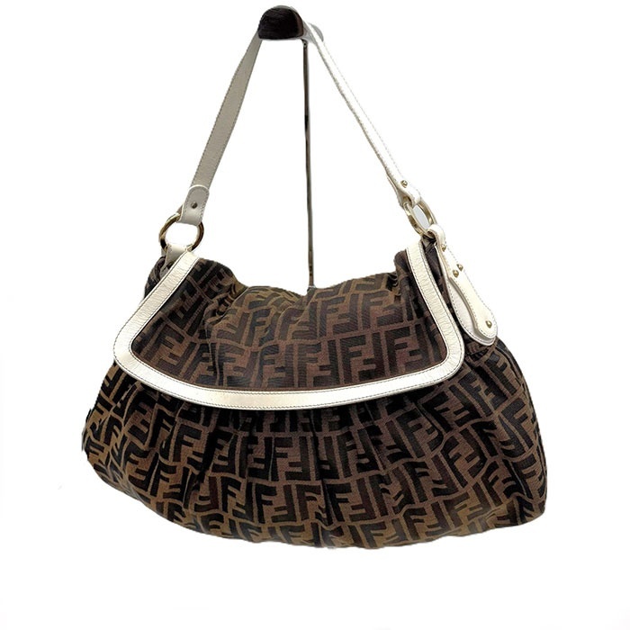フェンディ FENDI ショルダーバッグ ズッカ柄 パイピング ブラウン ホワイト 送料無料 i0413oq005400 中古 古着 ブランド古着DB拍卖