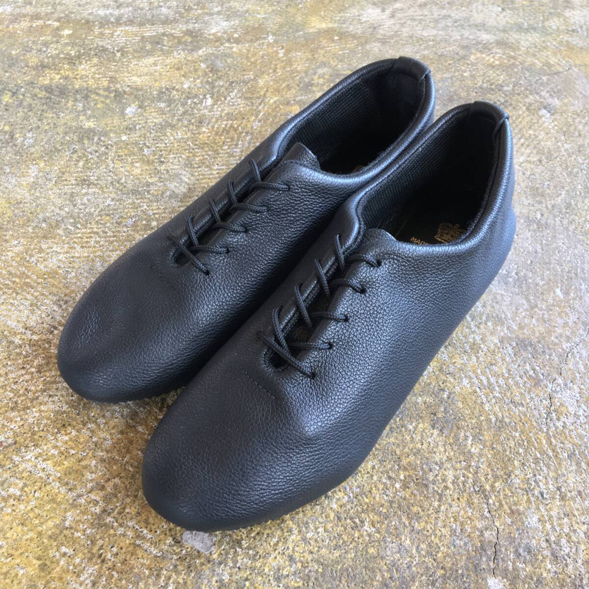 ● 25.5cm(UK7.0)● CROWN クラウン DANCE JAZZ 白 ホワイト 人気モデル 王冠 ロゴ シンプル 靴 シンプル イングランド製 新品 未使用拍卖