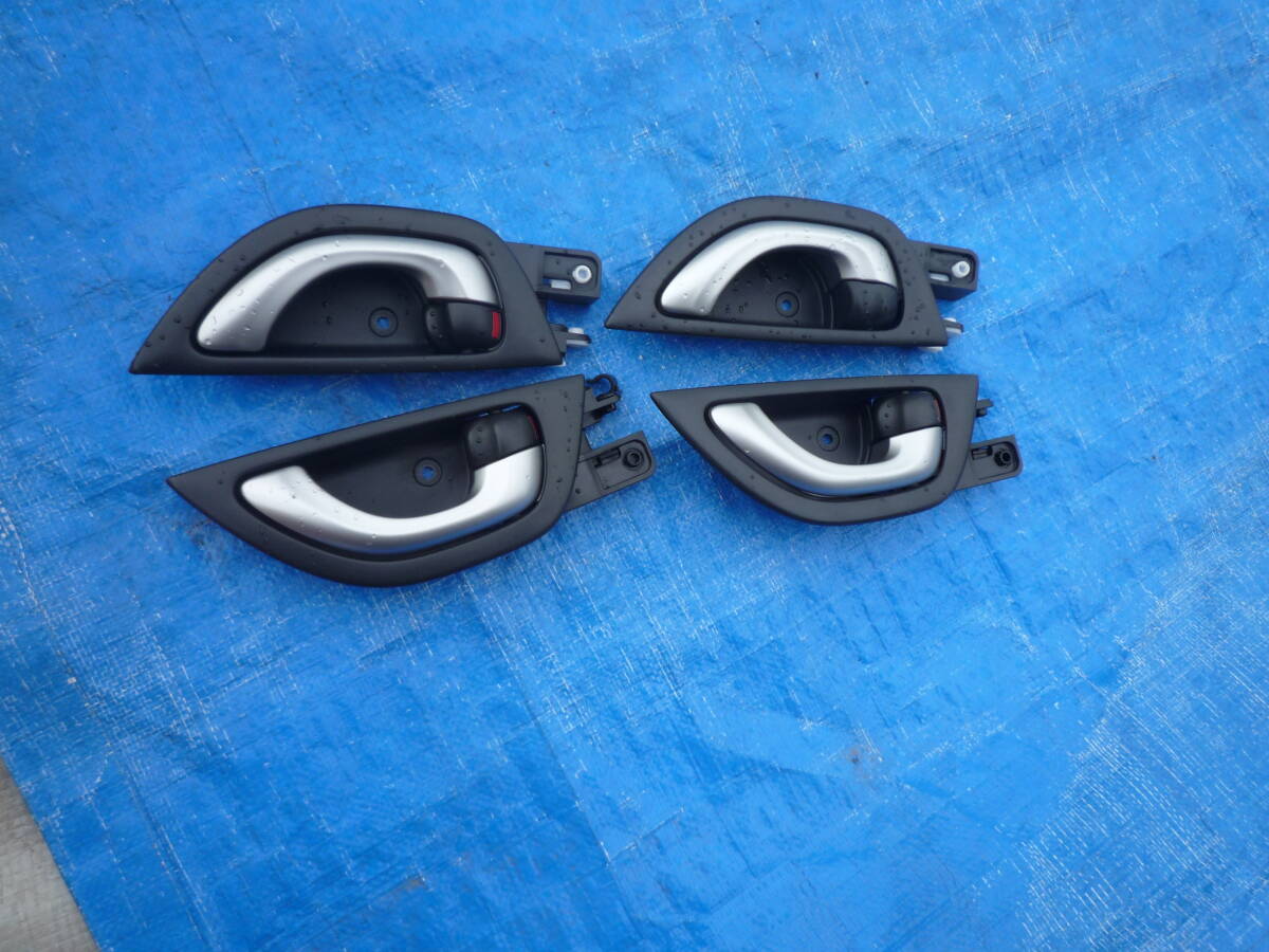 ホンダ フィット GP2/GG7/GG8 シャトル 前期 左右ドアハンドル拍卖