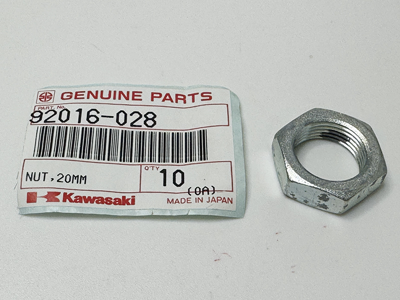 カワサキ純正 ナツト 20MM 92016-028 未使用 / 在庫限り拍卖