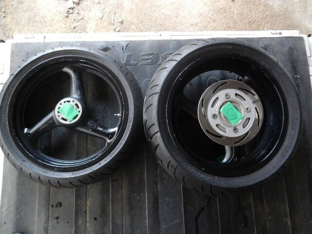 BUELL X1 ライトニング 純正前後ホイール拍卖