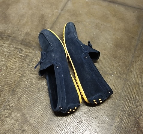 TK 希少 イエローソール ITALY製 トッズ Tod's ドライビングシューズ 5 メンズ ネイビー拍卖