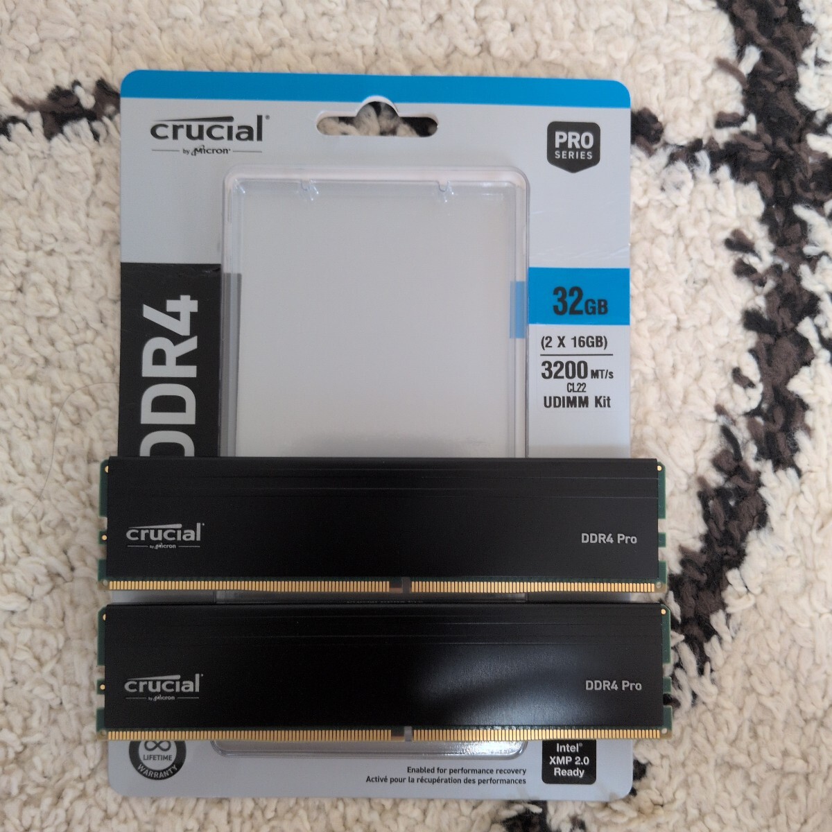 Crucial DDR4-3200 デスクトップ用メモリ 32GB(16GB×2枚) DDR4拍卖
