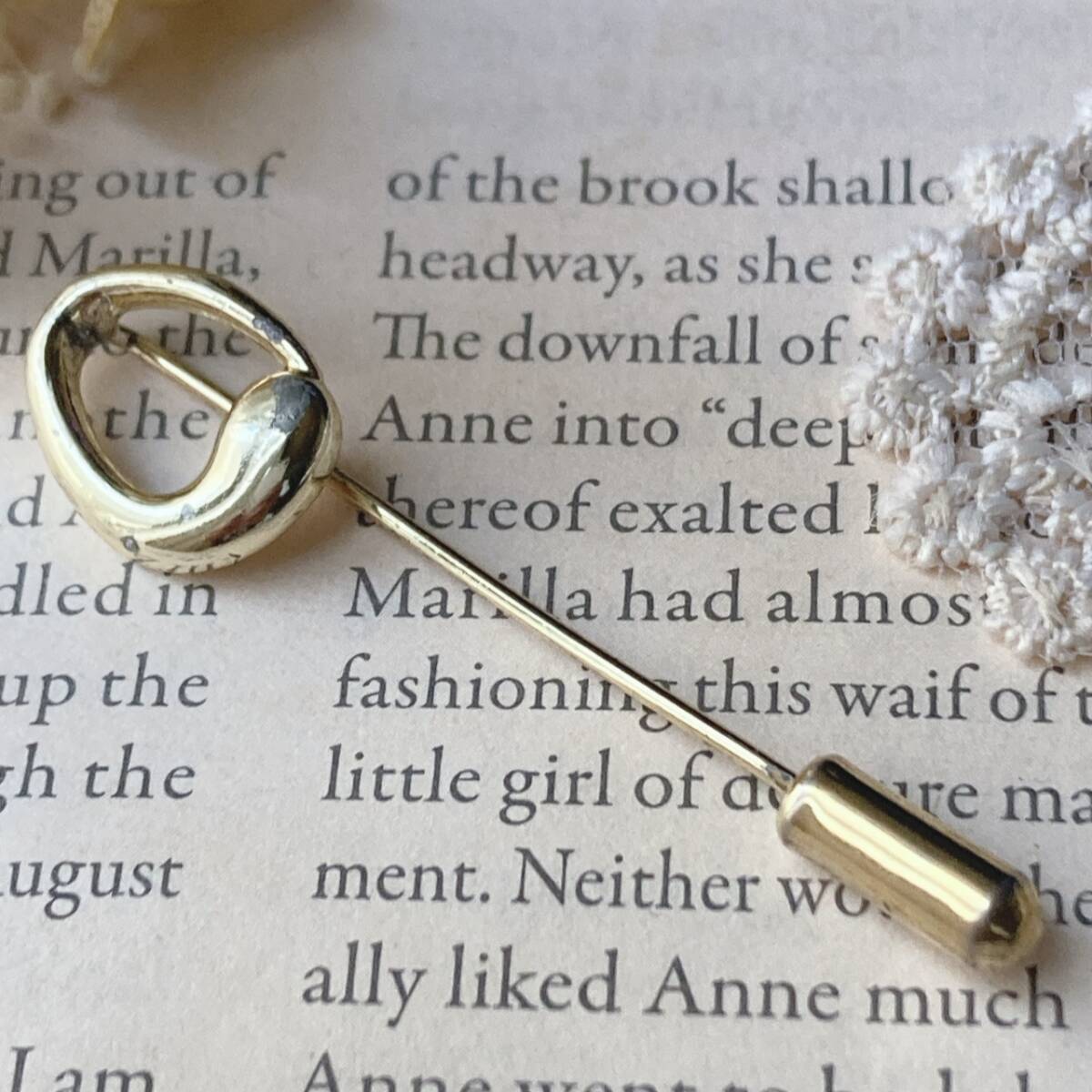 ヴィンテージラペルピン ハットピン ピンブローチ ゴールドトーン O 美品☆vintage jewelry accessoriesR0884拍卖