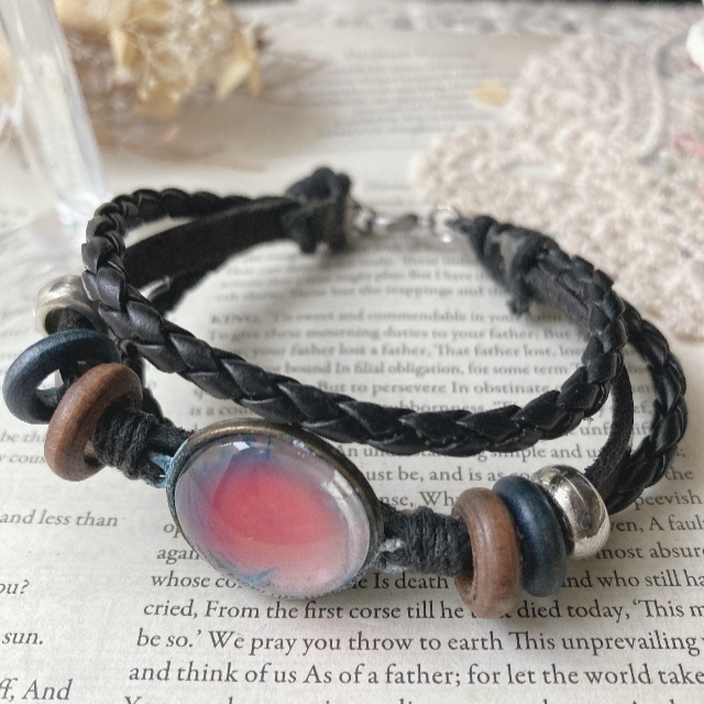 ヴィンテージブレスレット ブラック レザー ユニセックス 黒☆vintage jewelry accessoriesR0698拍卖