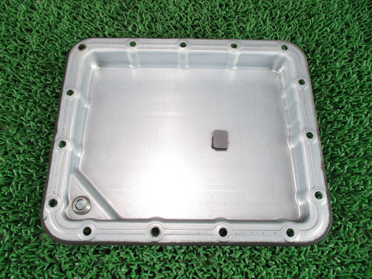 ★保証付★ エブリィ EBD-DA64V オートマオイルパン ■4型/K6A(NA)/3AT/P4WD■ スズキ 宮城県~発送(RE157)棚番:な 梱包サイズ:A拍卖