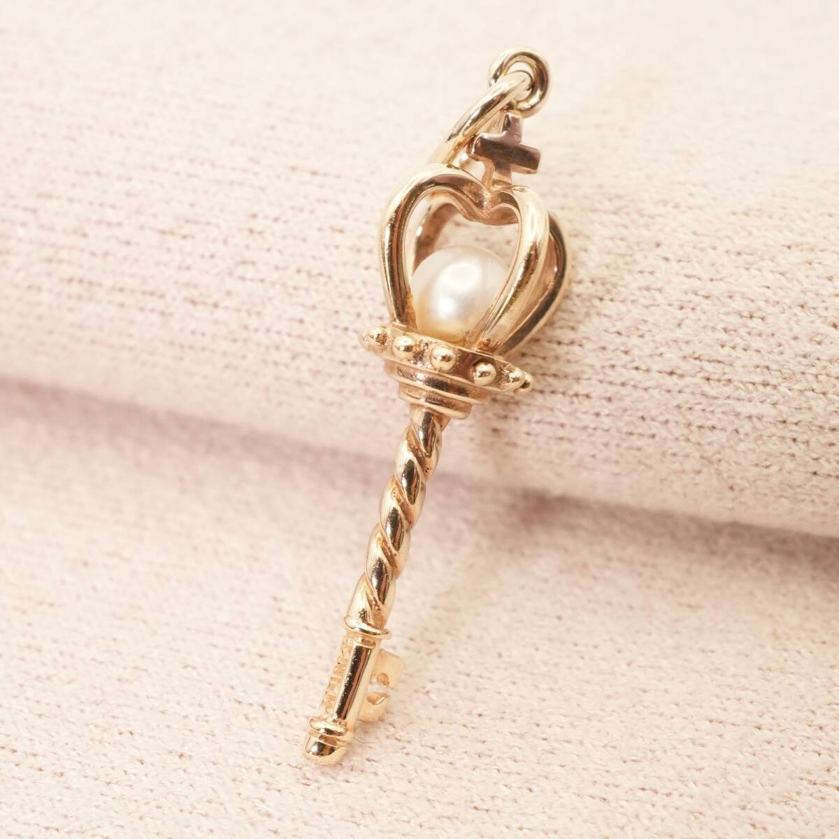 ノジェス 鍵 王冠 チャーム ネックレストップ/24-4056拍卖