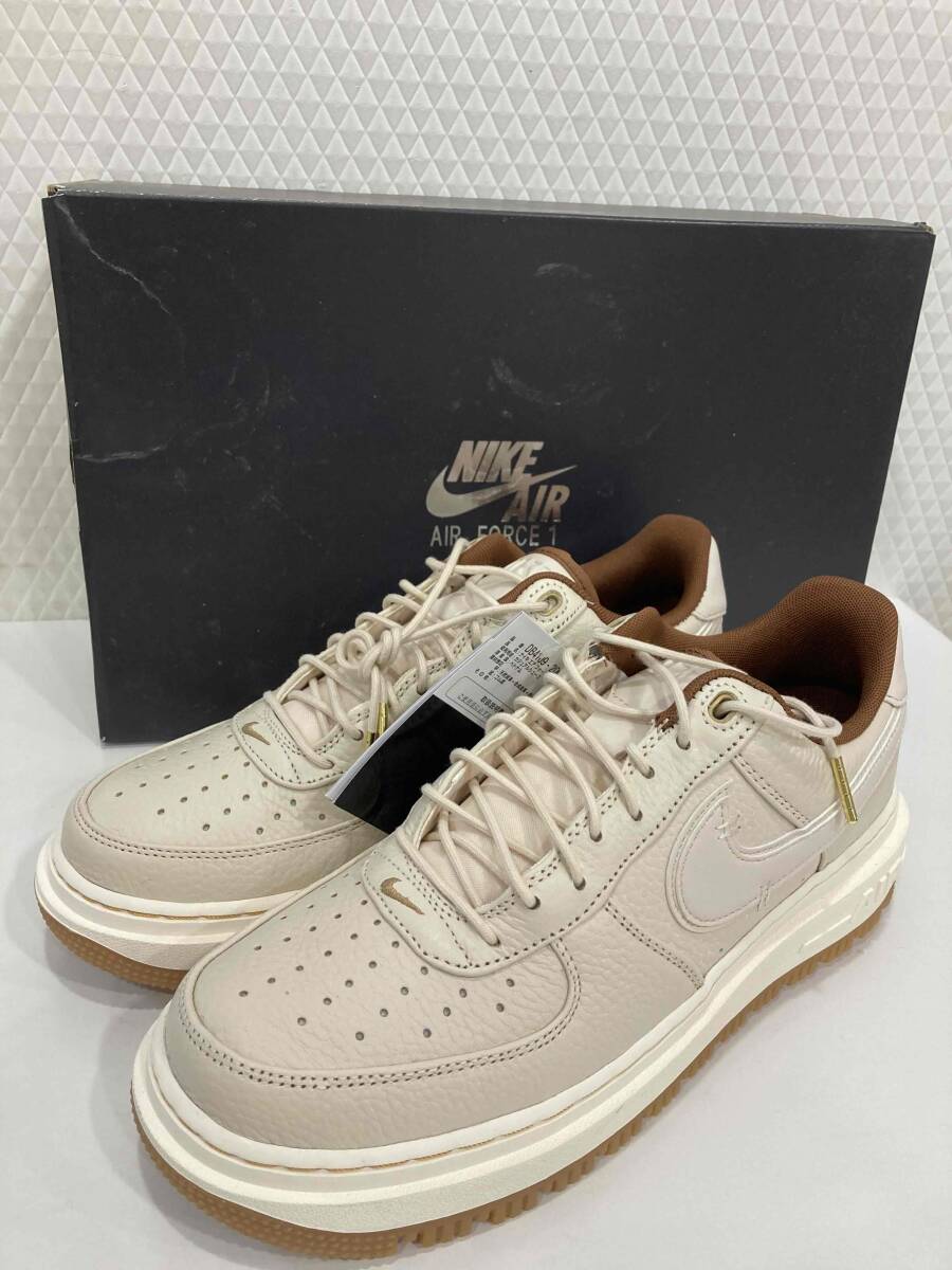 G「28733」NIKE ナイキ エアフォースワン AIR FORCE1 LUXE DB4109-200 28㎝ US10拍卖