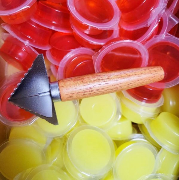 高タンパクイエローゼリー17gレッドゼリー17g 各75個ゼリーカッターセット クワガタ カブトムシ オオクワ モモンガ クワカブ プロゼリー拍卖