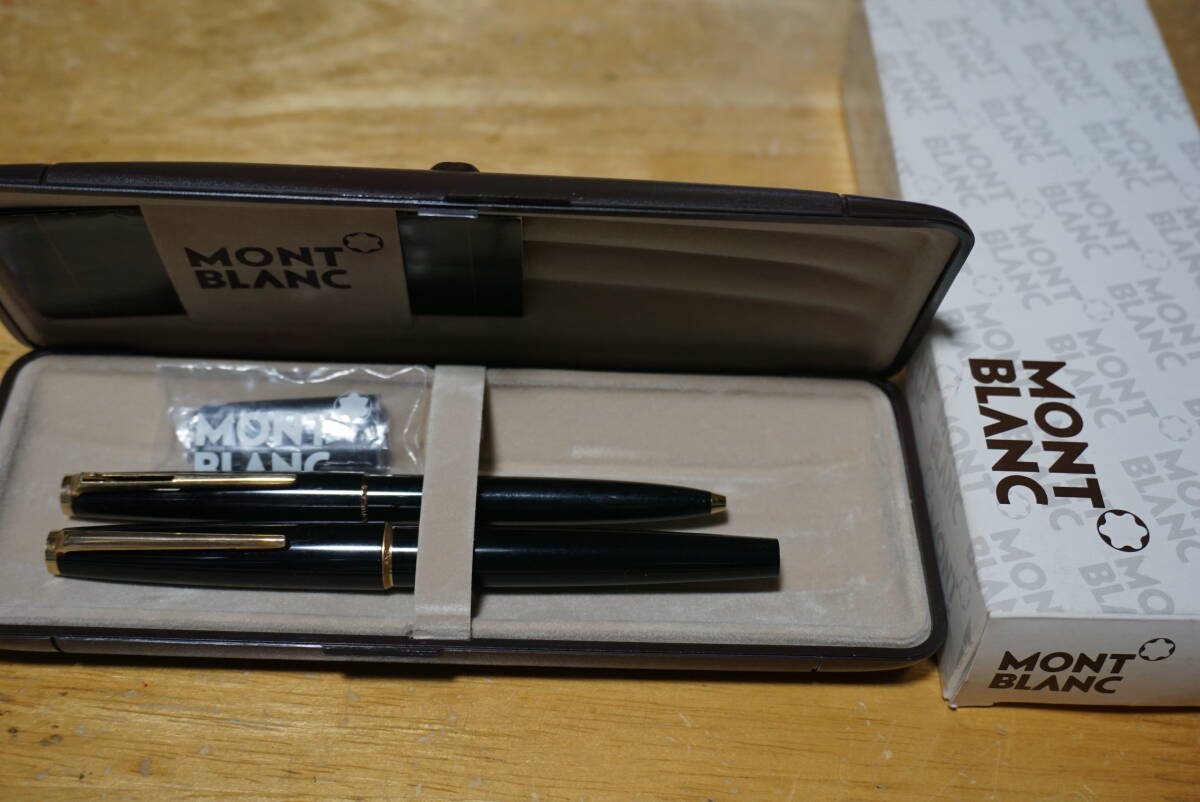 未使用”K14.MONTBLANC.黒軸万年筆・ボールペン”ケース付き拍卖