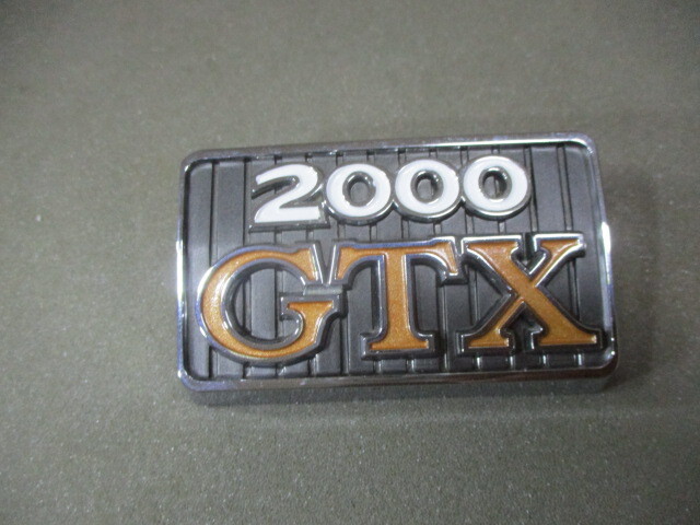 スカイライン ハコスカ・ケンメリ 2000GTX フロントグリル・エンブレム 極美中古拍卖