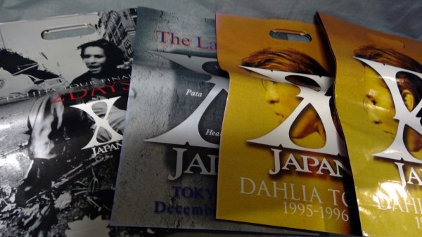 ≪X JAPAN≫ツアー紙袋 4枚 (梱包80)272050100a6o676拍卖