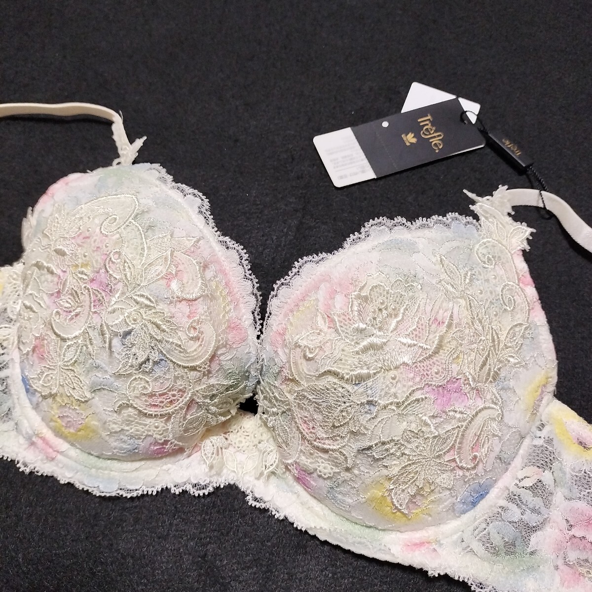 wacoal Trefle トレフル 32 ブラ F70 新品 タグ付き拍卖