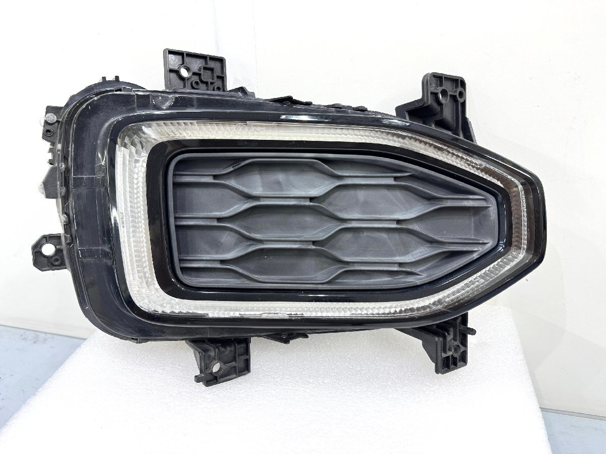 VWフォルクスワーゲン T-ロック 純正フロントバンパーデイライト 右 2GA941056F (G73-46)拍卖