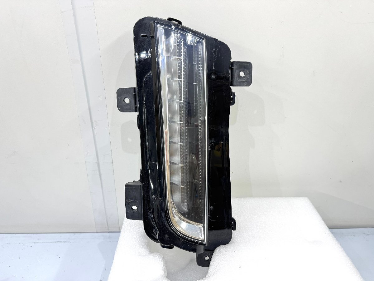 【良品】キャデラック CTS A1LL 純正デイライト 右 20896558 (Z27-59)拍卖