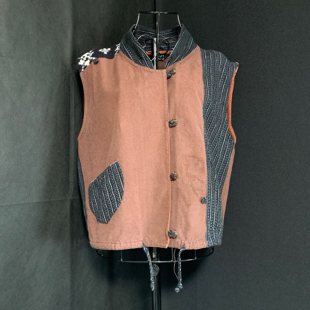 ☆儀右エ門 GIEMON ギエモン 儀右ヱ門 ベスト 生地 雪ん子 リメイク 素材 ハンドメイド 古布 型染め 絣 パッチワーク かすり (A-2545)拍卖