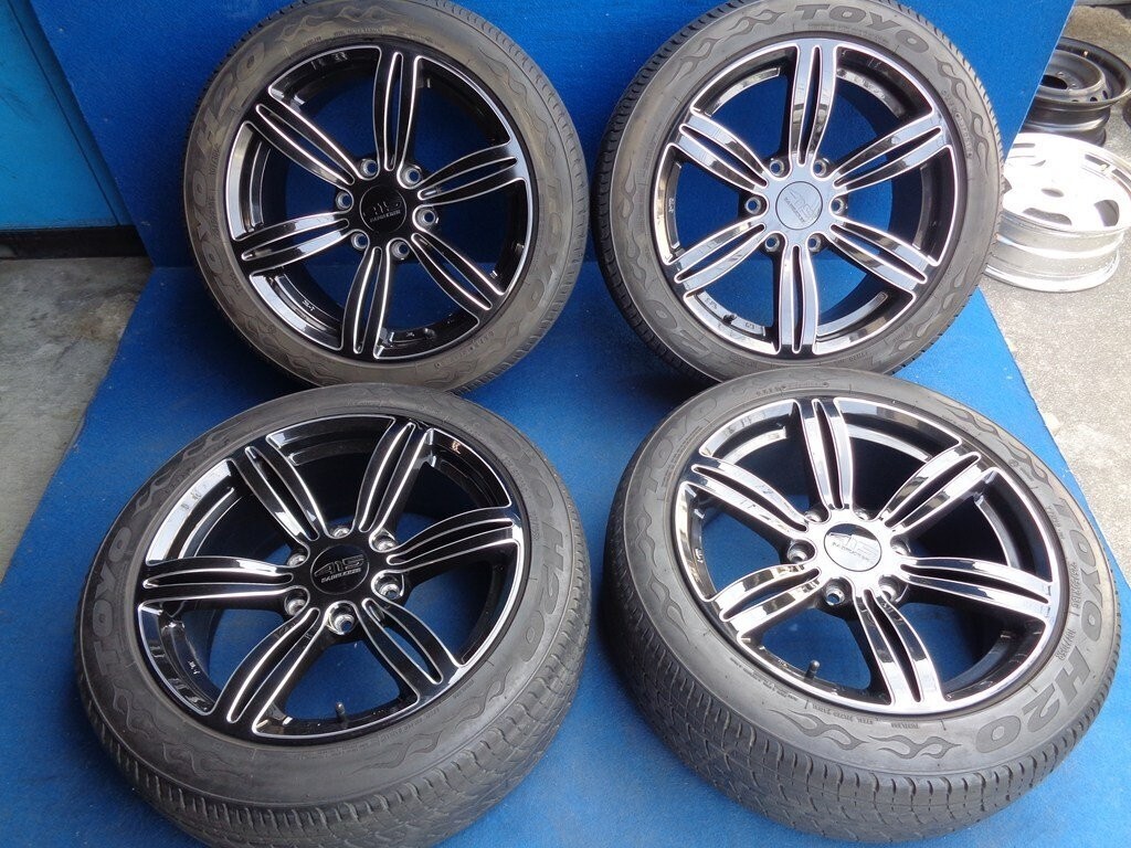 ★ 415 COBRA BADRUCKER ★ 8J/+38 PCD 139.7 ★ 225/50R18 107/105 TOYO H20 ★ ハイエース キャラバン等 ★415コブラ拍卖