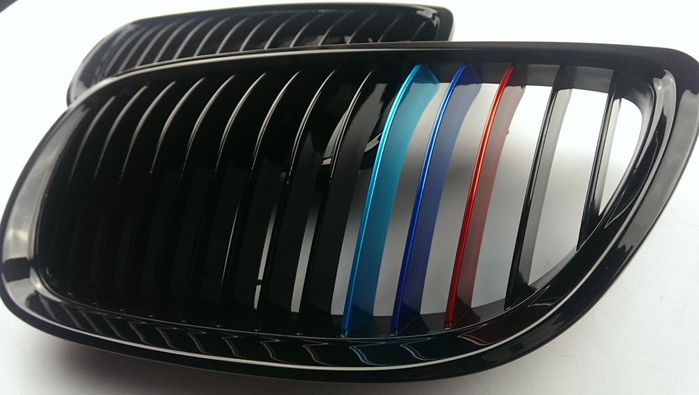 取付簡単 在庫有 純正交換用 左右セット BMW E92 E93 前期 フロントグリル 光沢黒+金属風Mの3色カラー ABS 07-10 M3拍卖