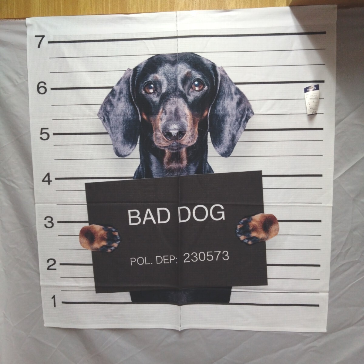 【未使用】 のれん BAD DOG ミニチュアダックスフンド 暖簾 カーテン 旗 犬 85cm×90cm 愛犬家 悪い犬拍卖