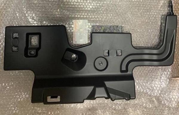 新品 純正品 TOYOTA トヨタ インストルメントパネル アンダーカバー 寒冷地仕様 ネジ2個付 運転席側 ヴィッツ KSP130 NCP131 NHP130 NSP13#拍卖