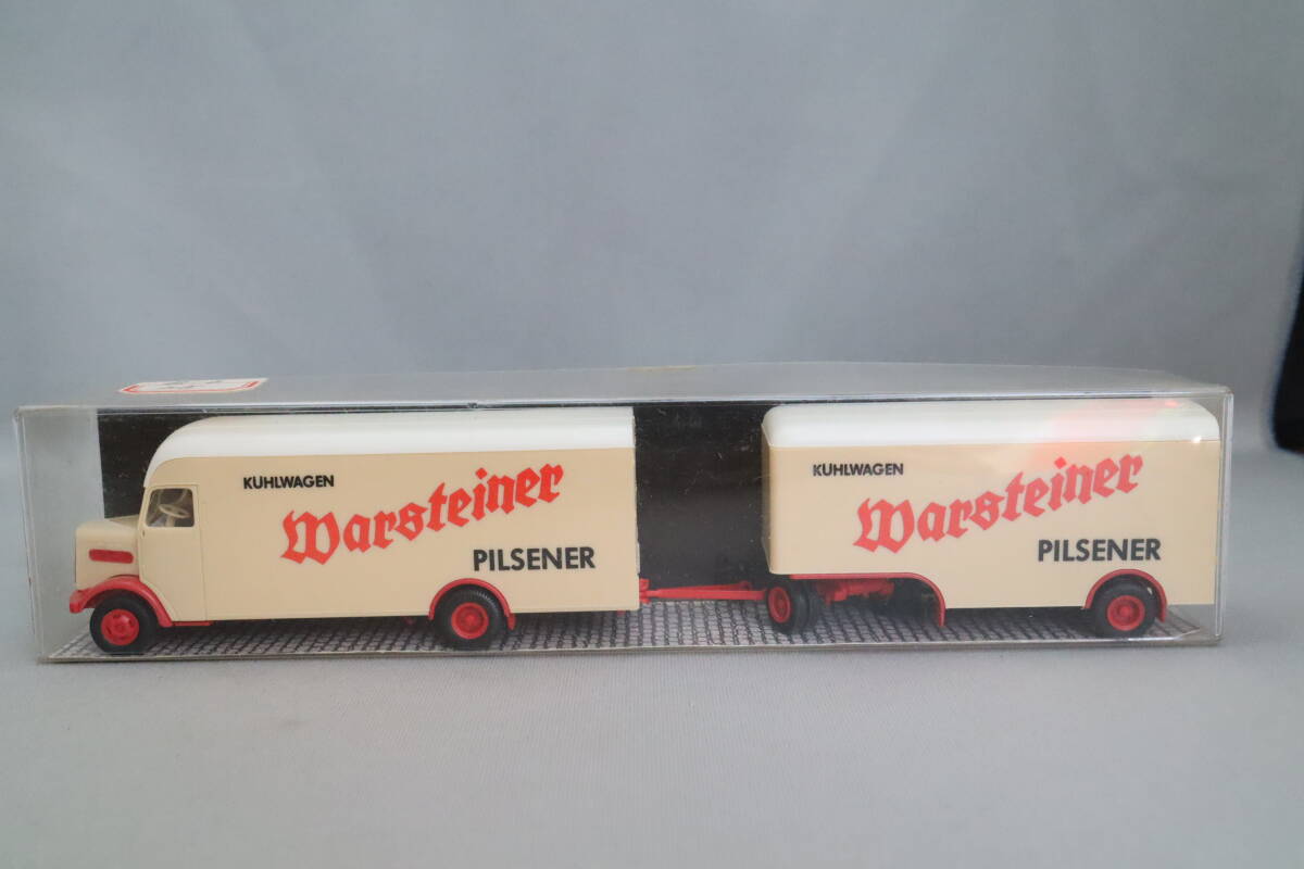 アルベド MAN ディーゼル トレーラー「ヴァルシュタイナー」(Albedo MAN Diesel Remorque Warsteiner Pilsener)1/87スケール、西ドイツ製拍卖