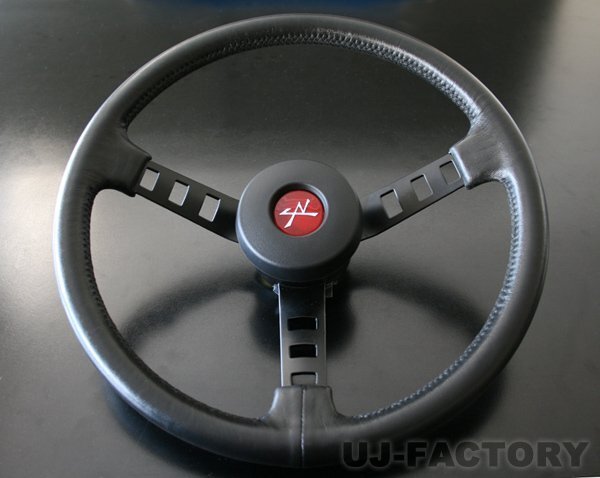 【送料無料(地域条件付き)】★DATSUN(ダットサン)レプリカ ステアリング/ハコスカ GT-R拍卖