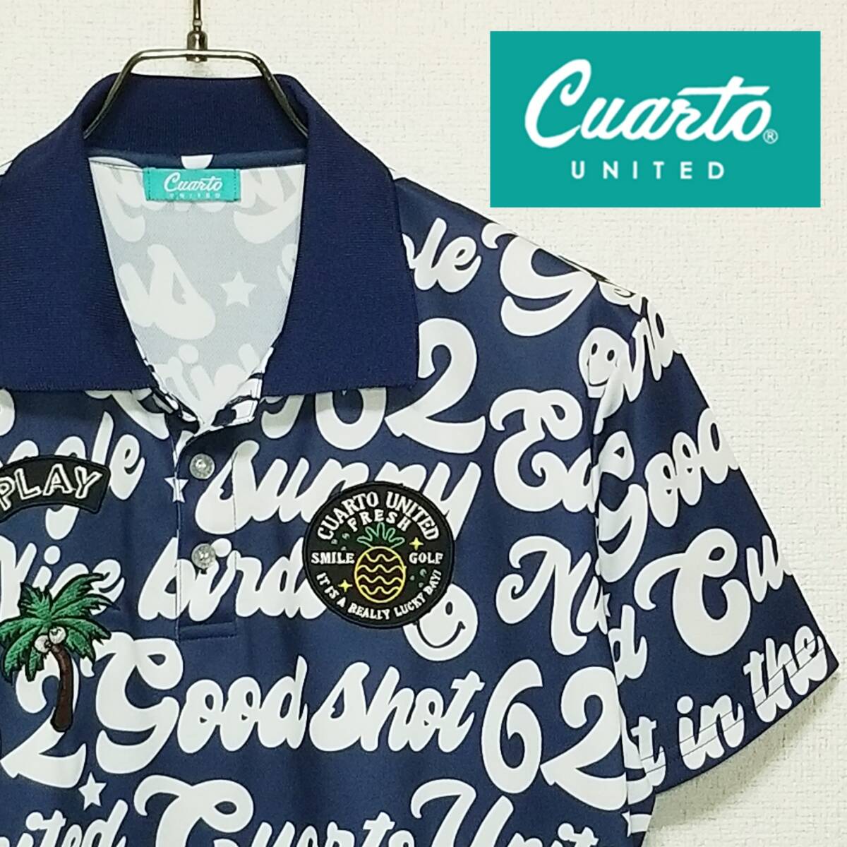 【美品】◎ CUARTO UNITED クアルトユナイテッド/ 半袖 刺繍ロゴ&文字ロゴ総柄 ポロシャツ ゴルフウェア SIZE: L ネイビー拍卖