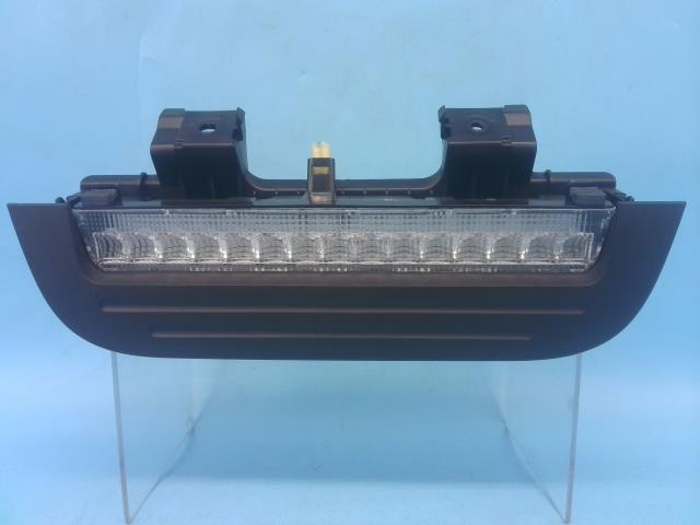 タント DBA-LA600S ハイマウントストップランプ X SA3 S28 21410 81570-B2410拍卖