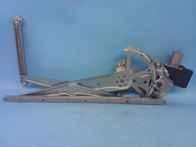 アクア DAA-NHP10 フロント 右 ドア レギュレータ S スタイルブラック 8S6 062020-5460 85710-52270拍卖