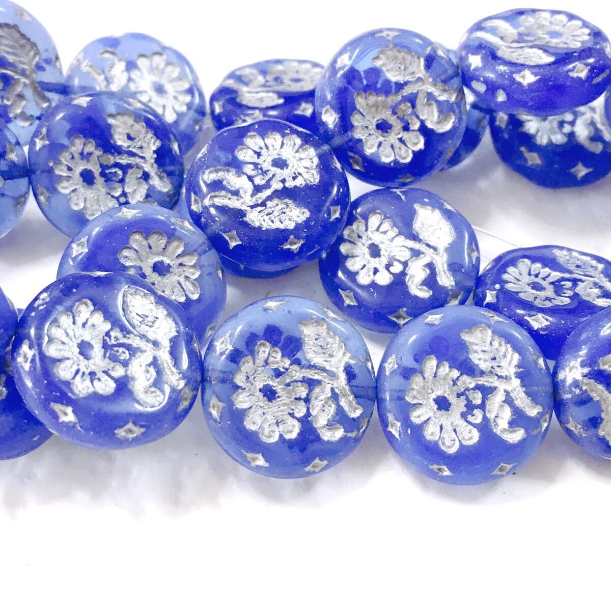 コインフラワー18㎜4個 チェコビーズ cbm拍卖