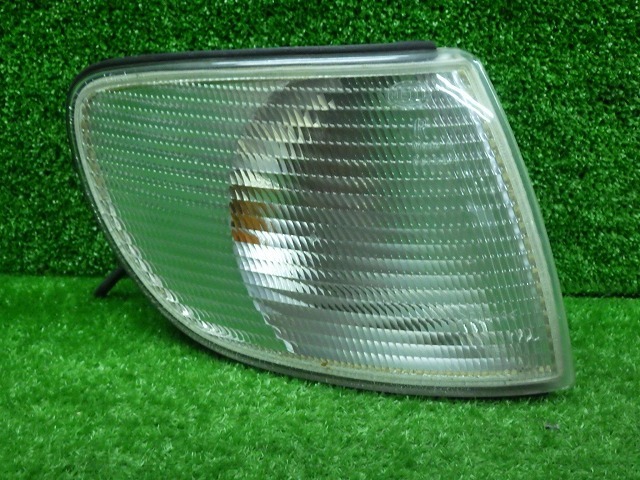 アウディ A6 右コーナーランプ ウインカーレンズ 145842 4AAAHF 250703228拍卖
