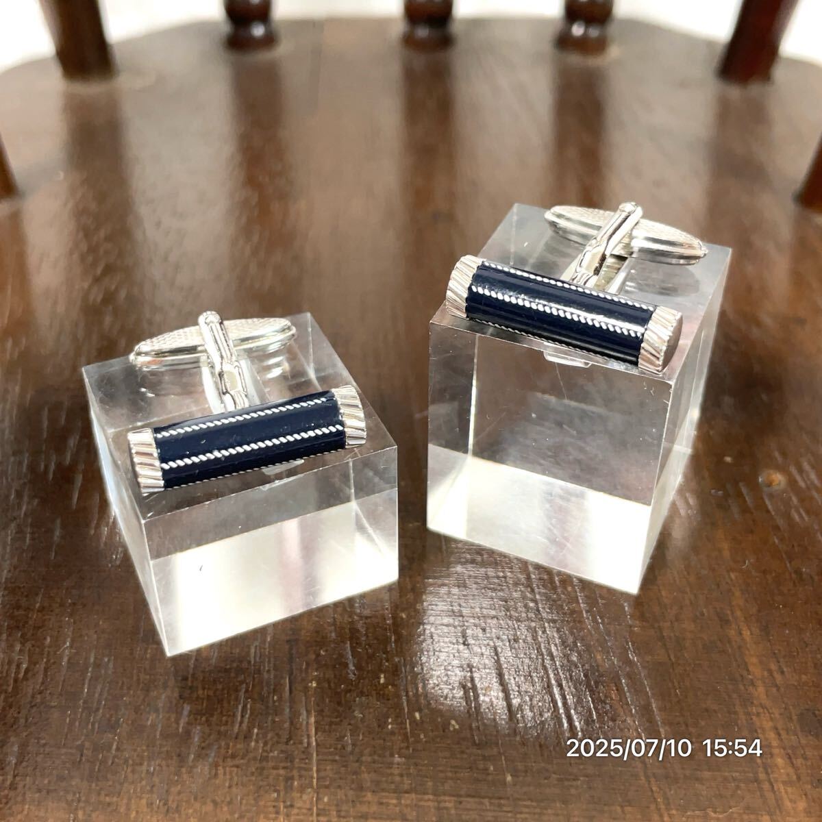 dunhill ダンヒル ストライプ調 シルバー ×ブラックカラー系 カフスボタン カフリンクス アクセサリー 装飾品 ファッション 小物拍卖
