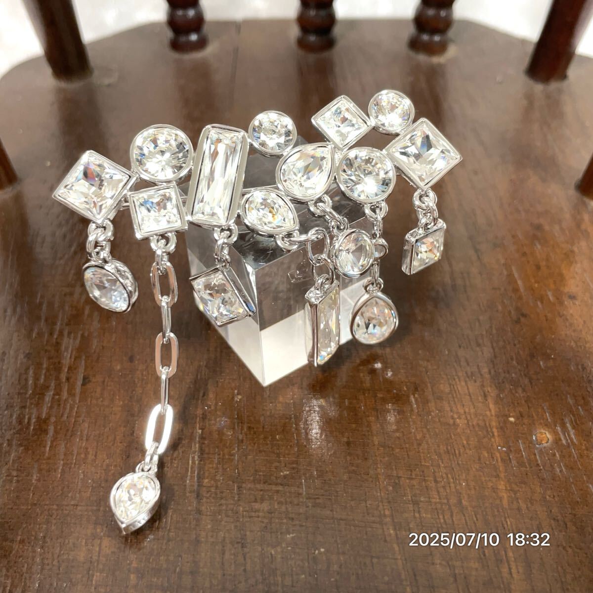 SWAROVSKI スワロフスキー サークル スクエア ドロップ クリスタル ラインストーン シルバーカラー ブローチ アクセサリー 装飾品 小物拍卖