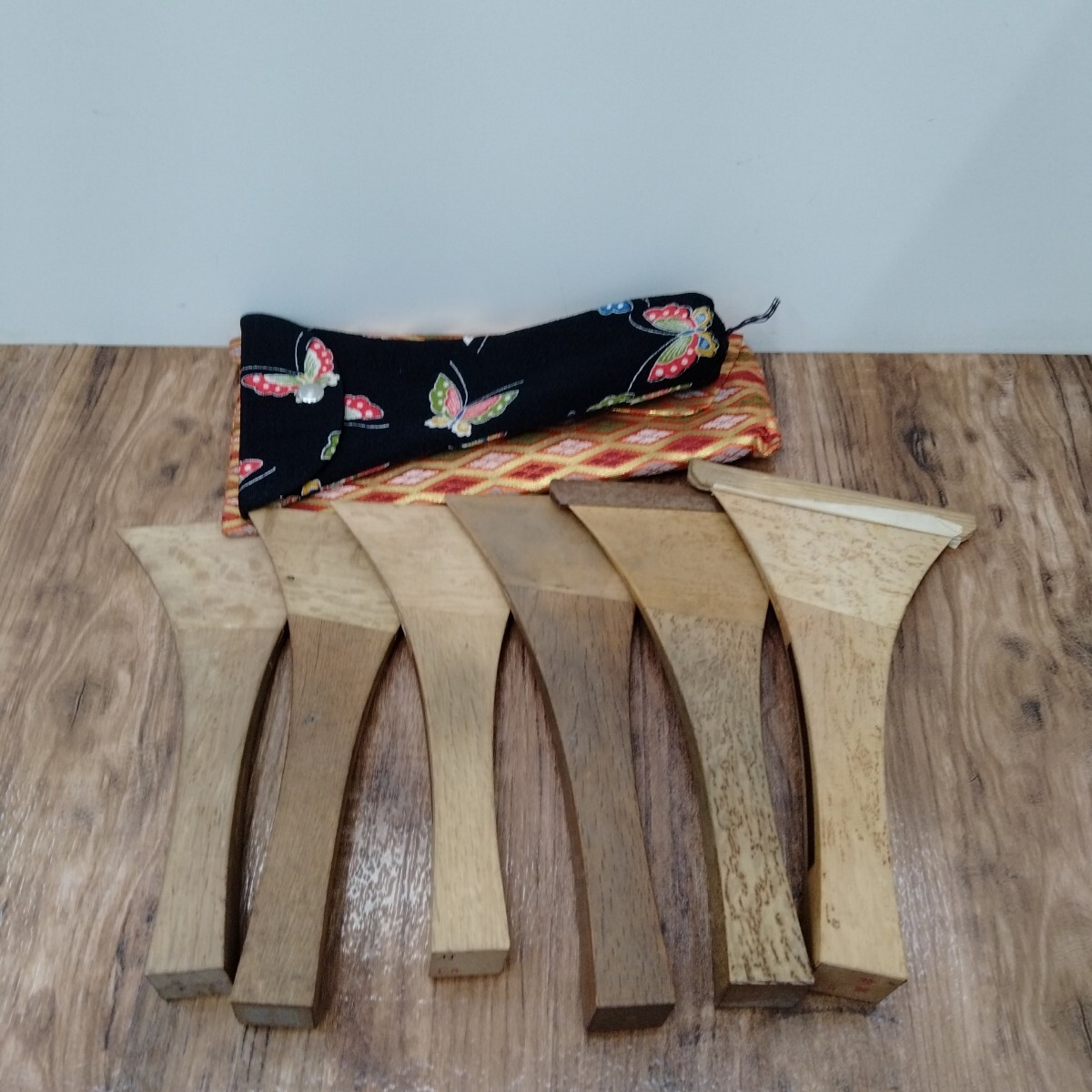 三味線 撥 木製 六本セット ケース付き拍卖