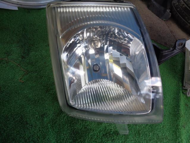 キャロル DBA-HB24S 右ヘッドランプ/ヘッドライト 純正 ハロゲン レベライザー付 スタンレイ P7227拍卖