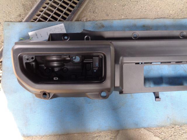 ジムニーシエラ 3BA-JB74W Rバンパーフェース 黒無塗装 71811-78R 純正 カバーのみ拍卖