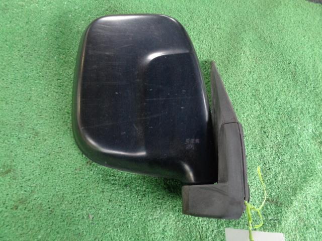 クリッパー GBD-U71V 右サイドミラー/ドアミラー 手動 黒無塗装拍卖