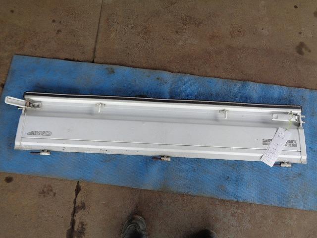 サンバー LE-TT2 Rアオリ 51E ピュアホワイト拍卖