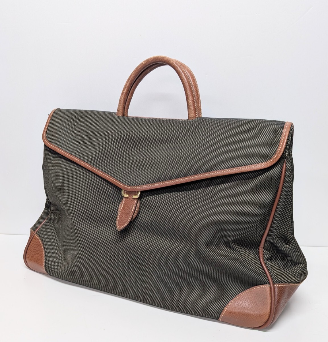 LONGCHAMP/ロンシャン ビジネスバック 大容量 ビジネス 旅行 レザー使い カーキ/ブラウン拍卖