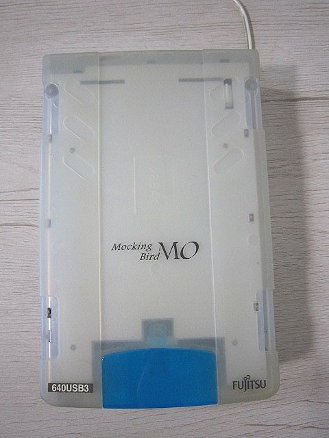 Fujitsu MOドライブ FMO-640USB3 640MB PC周辺機器 【中古】 YO7037IKE【送料無料/匿名配送】拍卖